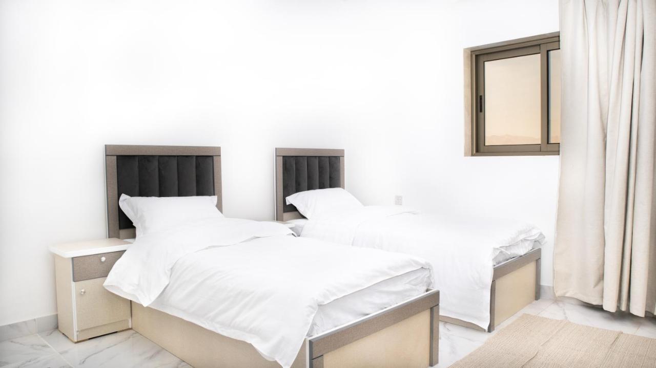 Comfortable & Big Family Apartments 10Mins Drive To Al-Masjid -Nabawi - Nozol Noor 2 Medina Ngoại thất bức ảnh