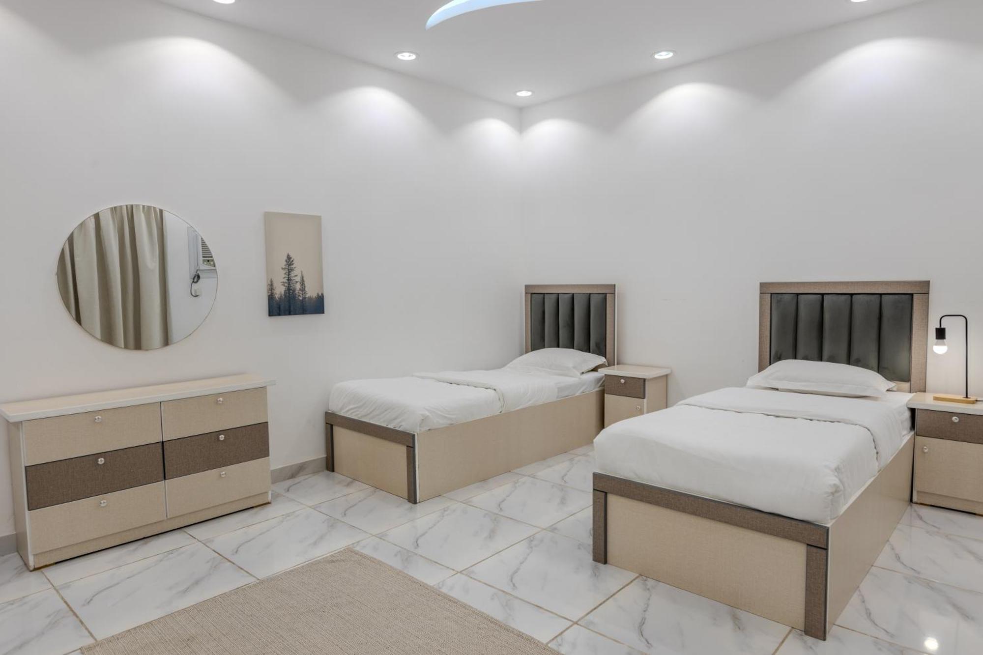 Comfortable & Big Family Apartments 10Mins Drive To Al-Masjid -Nabawi - Nozol Noor 2 Medina Ngoại thất bức ảnh