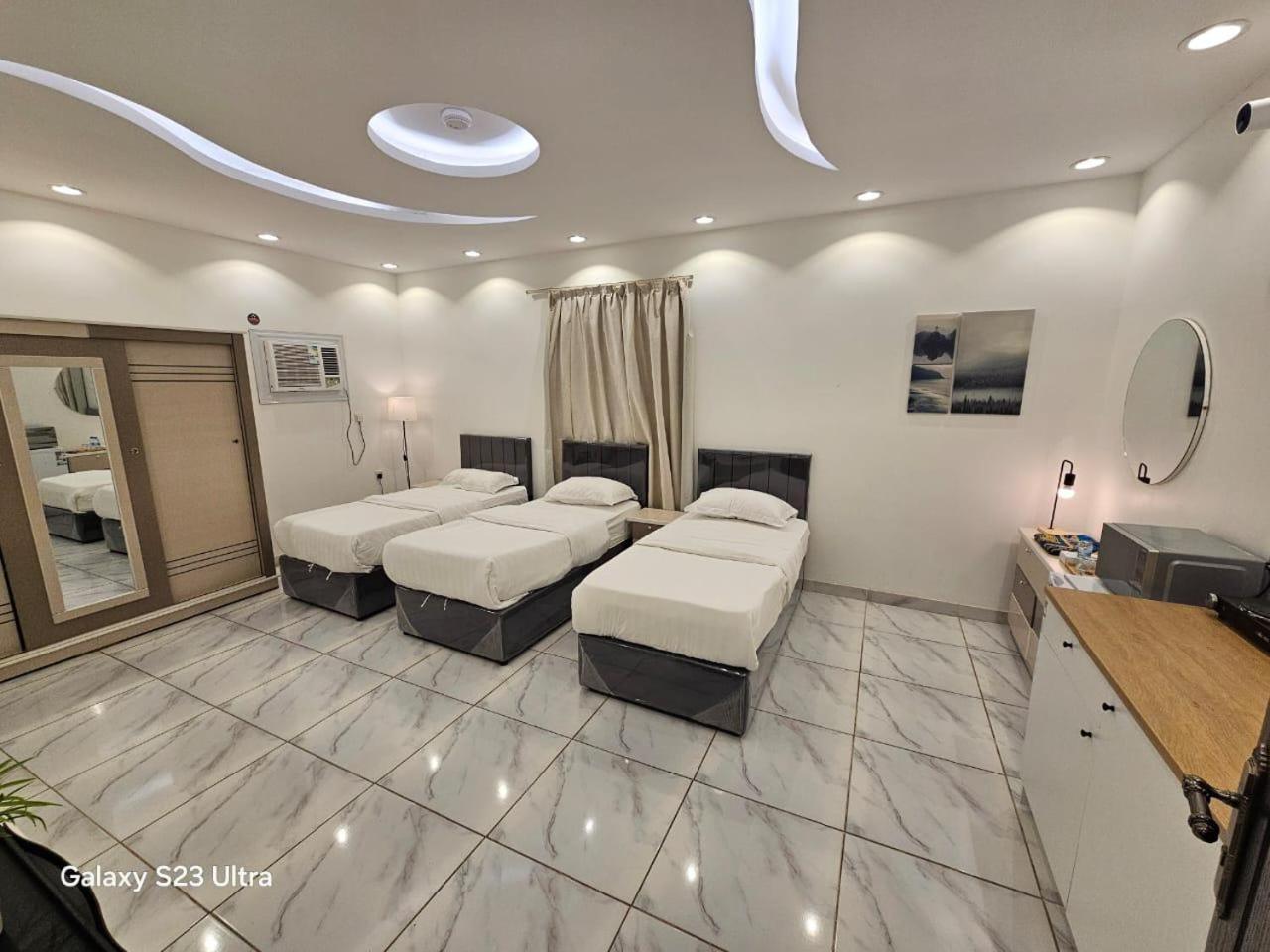 Comfortable & Big Family Apartments 10Mins Drive To Al-Masjid -Nabawi - Nozol Noor 2 Medina Ngoại thất bức ảnh